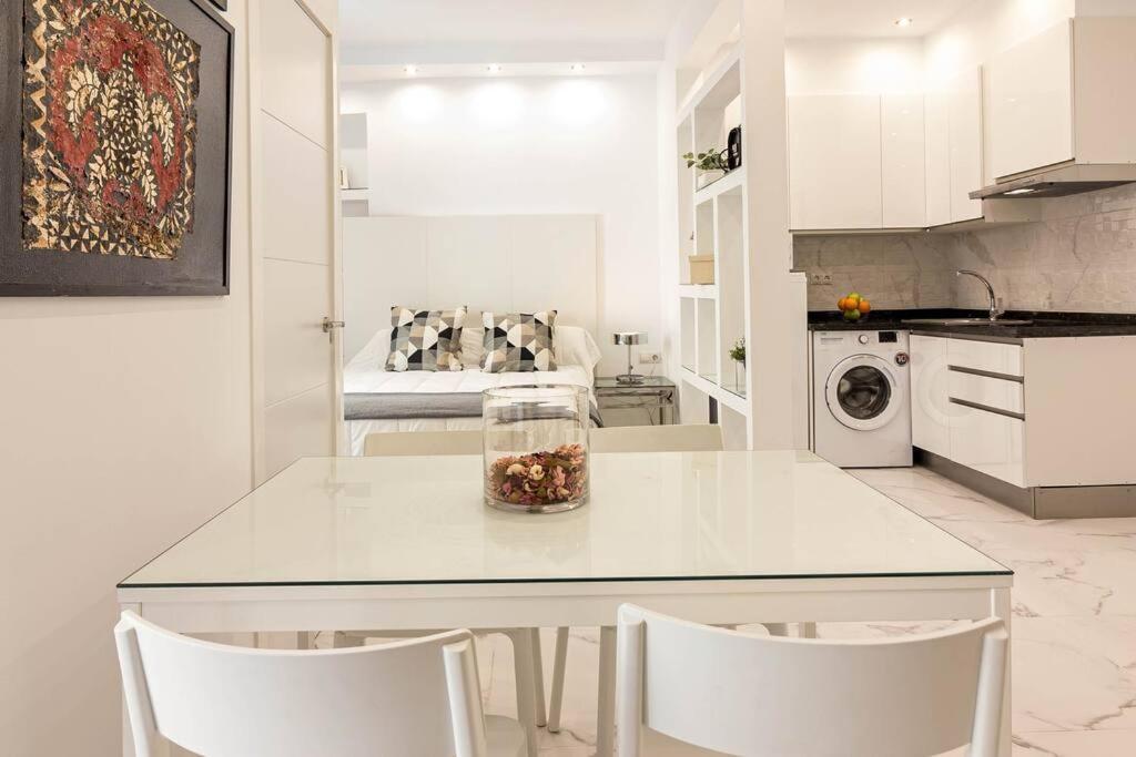 Arriola B Freshapartments Малага Екстериор снимка